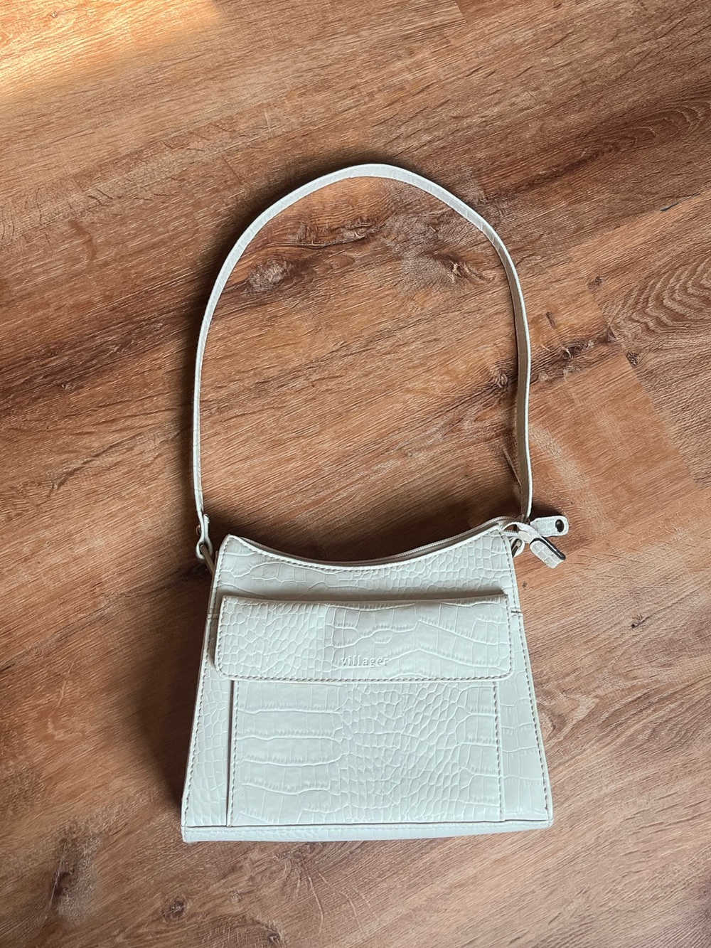 Vintage Villager Liz Claiborne White Croc Y2K Shoulder Bag